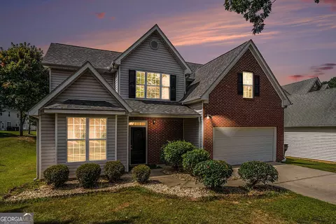 2289 Pate Brook Rd, Snellville, GA 30078