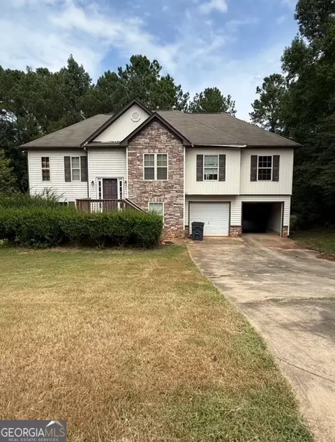 300 Logans Dr SE, Milledgeville, GA 31061