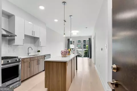 775 Juniper St NE #303, Atlanta, GA 30308
