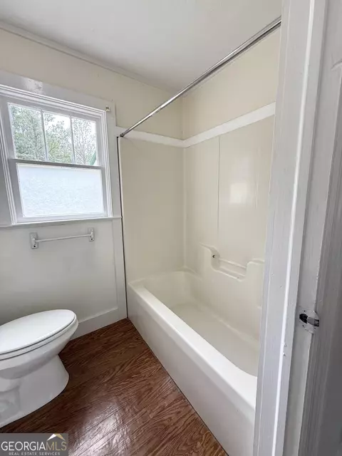 Bath - 60 Priscilla Dr, Lagrange, GA 30241 photo 3 of 3