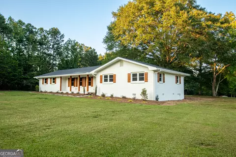 2532 Claude Brewer Rd, Loganville, GA 30052