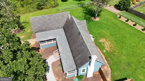 Exterior - 680 Elrod St, Cornelia, GA 30531 photo 4 of 14