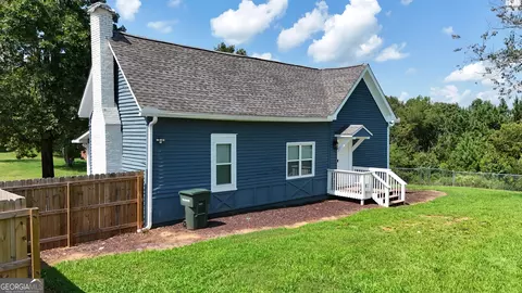 Exterior - 680 Elrod St, Cornelia, GA 30531 photo 11 of 14