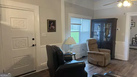Entry Way - 680 Elrod St, Cornelia, GA 30531 photo 3 of 3