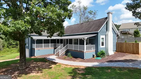 Exterior - 680 Elrod St, Cornelia, GA 30531 photo 14 of 14
