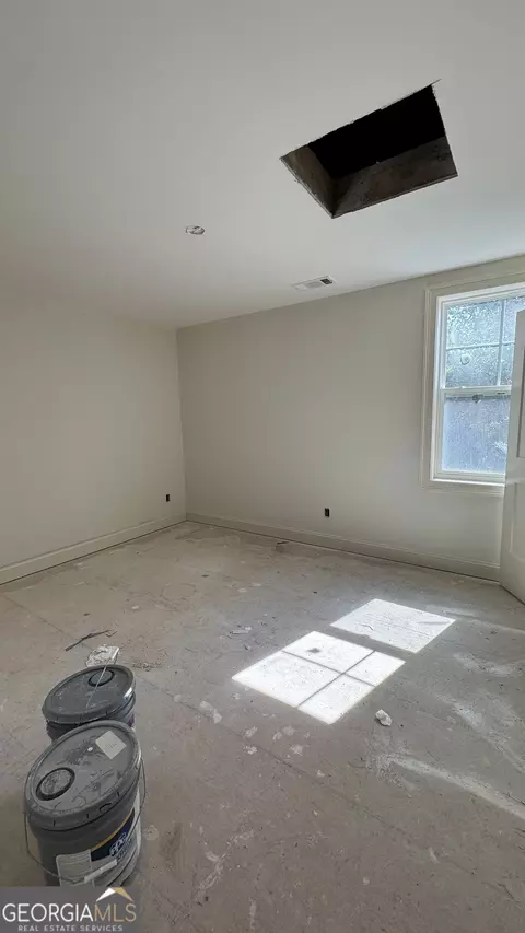 Bedroom - 201 New Dr, Claxton, GA 30417 photo 1 of 4