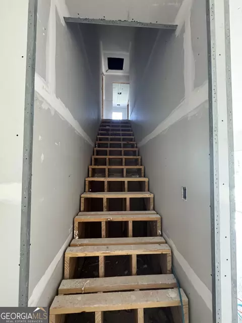 Entry Way - 201 New Dr, Claxton, GA 30417 photo 6 of 6