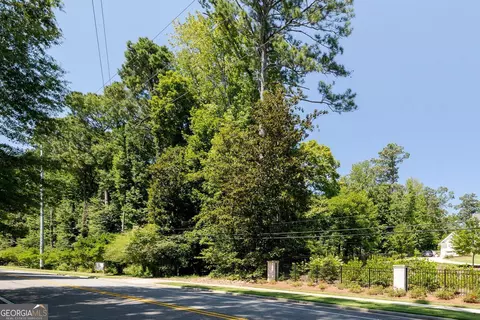 657 Willeo Rd, Roswell, GA 30075