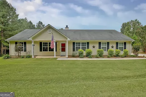 107 Roy Rd, Sharpsburg, GA 30277