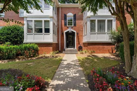 115 Peachtree Memorial Dr NW #D4, Atlanta, GA 30309