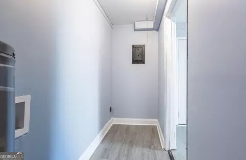 Entry Way - 607 Harwell Ave, Lagrange, GA 30240 photo 4 of 4