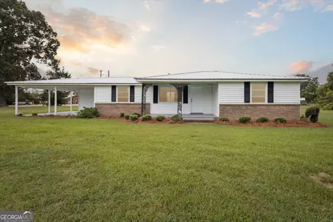 3981 W Old Savannah Rd, Millen, GA 30442