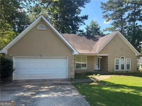7049 Crestwood Pl, Lithonia, GA 30058