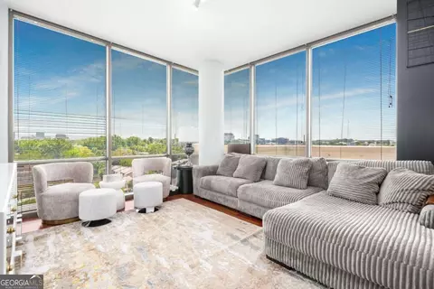 270 17th St NW #813, Atlanta, GA 30363