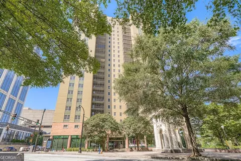 300 Peachtree St NE #11I, Atlanta, GA 30308