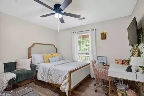 Bedroom - 110 Hawthorne Cir, Lagrange, GA 30240 photo 3 of 4