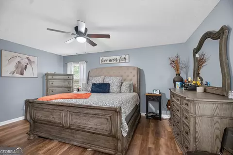 Bedroom - 110 Hawthorne Cir, Lagrange, GA 30240 photo 2 of 4