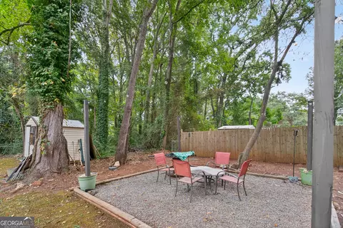 Exterior - 110 Hawthorne Cir, Lagrange, GA 30240 photo 7 of 9