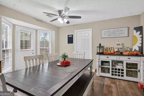 Dining - 110 Hawthorne Cir, Lagrange, GA 30240 photo 2 of 2