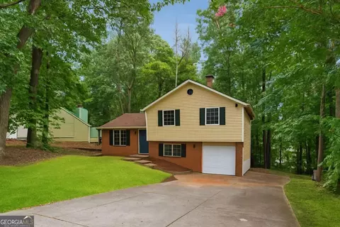 1984 Singer Way, Lithonia, GA 30058