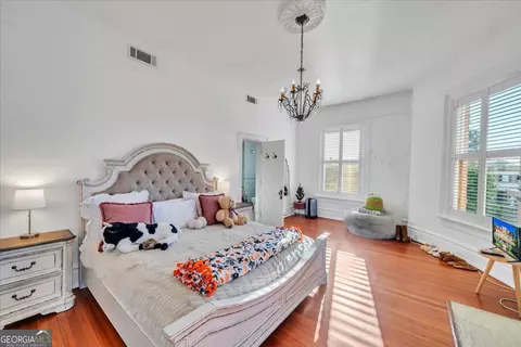 Bedroom - 619 College St, Macon, GA 31201 photo 1 of 5
