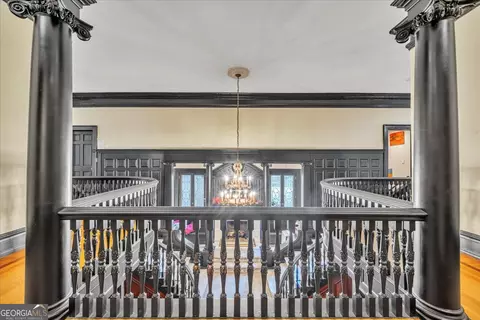 Entry Way - 619 College St, Macon, GA 31201 photo 6 of 8