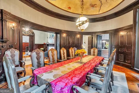 Dining - 619 College St, Macon, GA 31201 photo 2 of 4