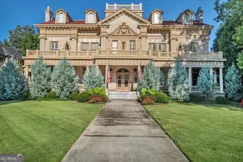 619 College St, Macon, GA 31201