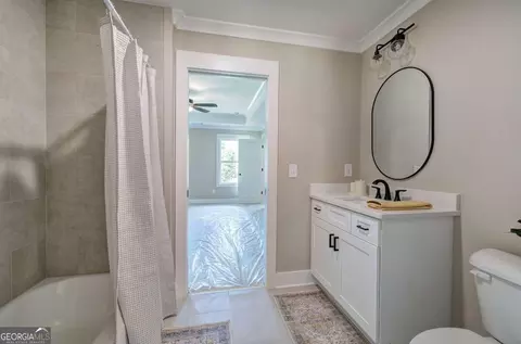 Bath - 10 Dove Pointe, Euharlee, GA 30145 photo 6 of 9