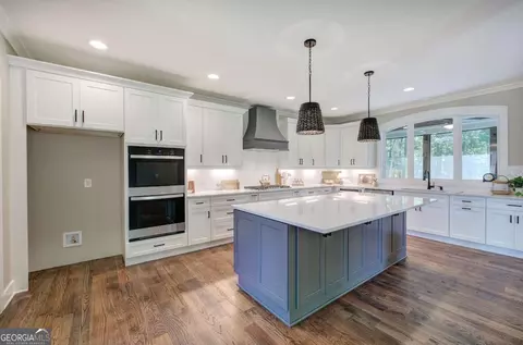 Kitchen - 10 Dove Pointe, Euharlee, GA 30145 photo 5 of 6