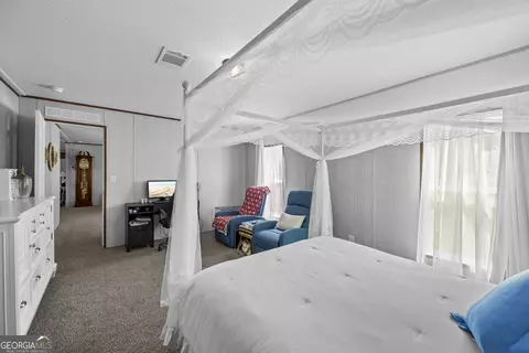 Bedroom - 219 Piney Grove Rd, Comer, GA 30629 photo 10 of 10