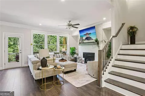 3009 Park Ave, Roswell, GA 30076