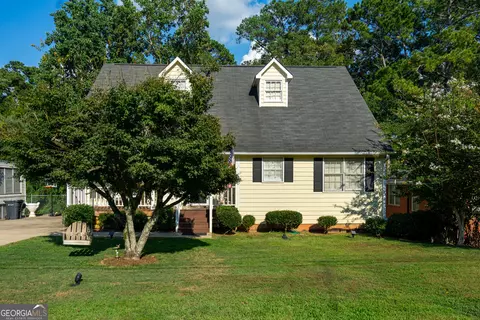 Exterior - 410 Gordon St, Lagrange, GA 30240 photo 2 of 4