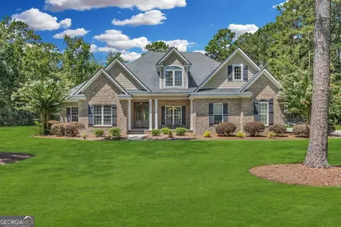 382 Savannah Rd, Richmond Hill, GA 31324