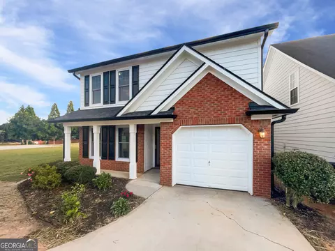 9562 Lakeview Cir # 71, Union City, GA 30291