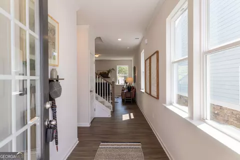 21 Berry Dr, Dawsonville, GA 30534