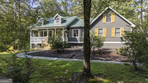 50 Ridge Crest Ct, Cleveland, GA 30528