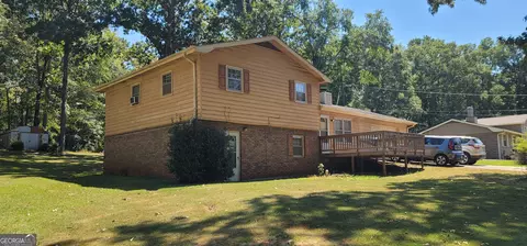 150 N Lake Dr, Lagrange, GA 30240 photo 3