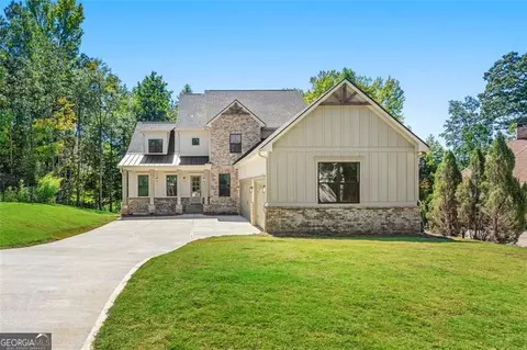 2091 Cleveland Ct, Jefferson, GA 30549