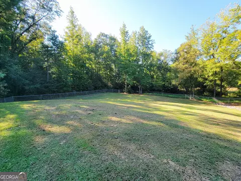 Exterior - 526 Louina Rd, Roanoke, AL 36274 photo 8 of 9