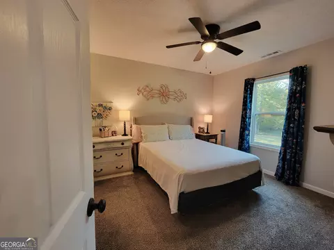 Bedroom - 526 Louina Rd, Roanoke, AL 36274 photo 1 of 4