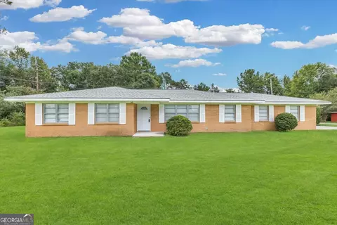 148 Pine View Dr, Bloomingdale, GA 31302