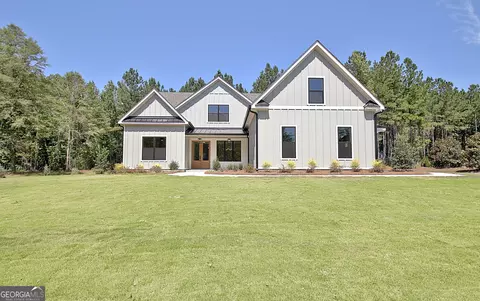 165 Grace Hope Dr, Brooks, GA 30205