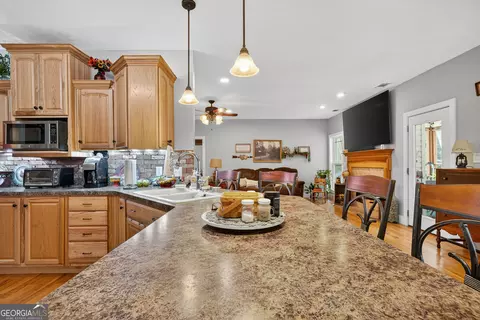 Kitchen - 169 Maynard Rd, Gray, GA 31032 photo 3 of 7