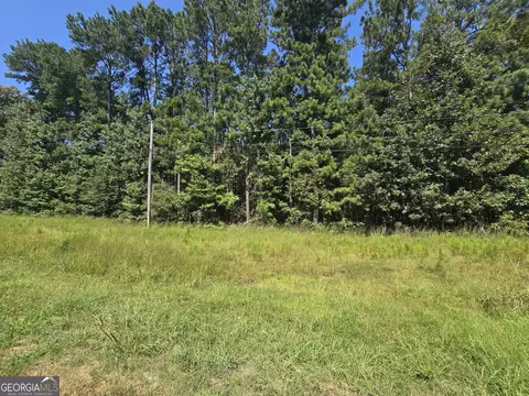 2245 N Walkers Mill Rd, Griffin, GA 30223