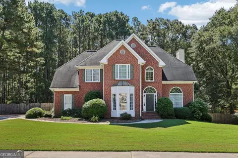7522 Greens Mill Dr, Loganville, GA 30052