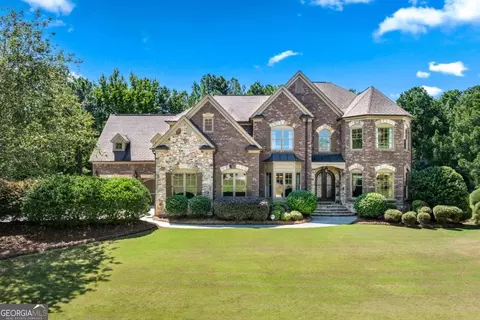 2457 Treehaven Dr, Snellville, GA 30078
