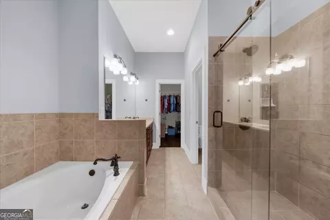 2442 Gatebury Cir, Chamblee, GA 30341 photo 33