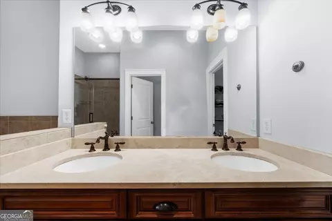 2442 Gatebury Cir, Chamblee, GA 30341 photo 34