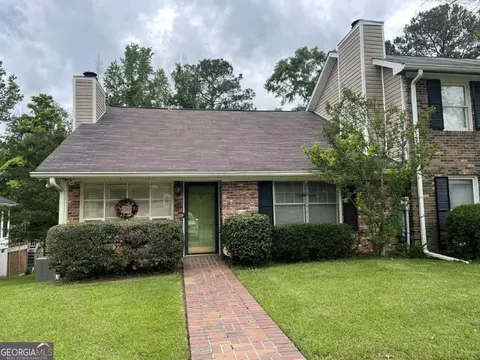 132 N Springs Ct, Macon, GA 31210